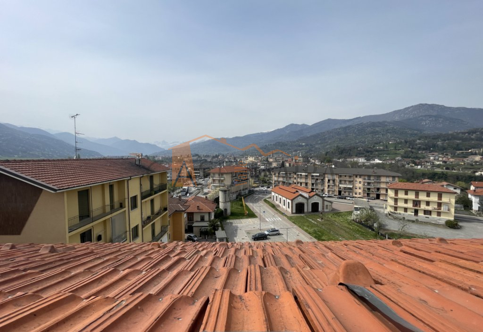 5 Piazzale della Stazione, Dronero, 12025, 2 Stanze da Letto Stanze da Letto, ,Appartamento,In vendita,Piazzale della Stazione,1234