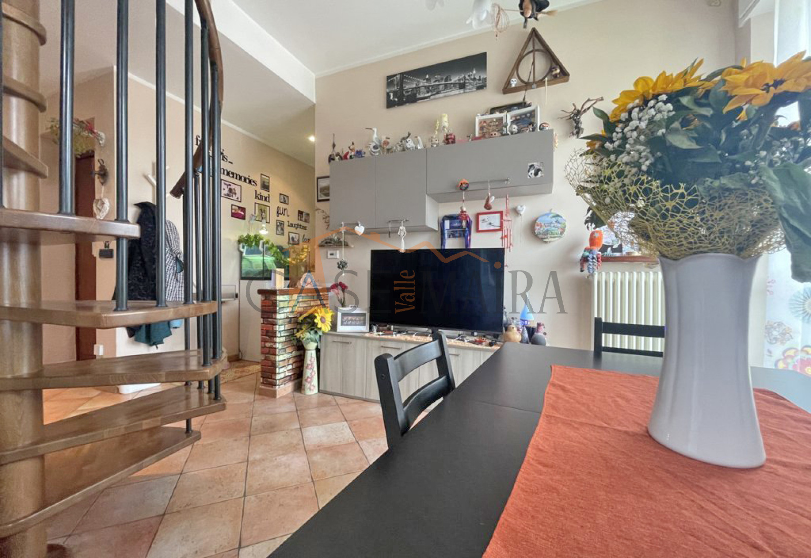 5 Piazzale della Stazione, Dronero, 12025, 2 Stanze da Letto Stanze da Letto, ,Appartamento,In vendita,Piazzale della Stazione,1234